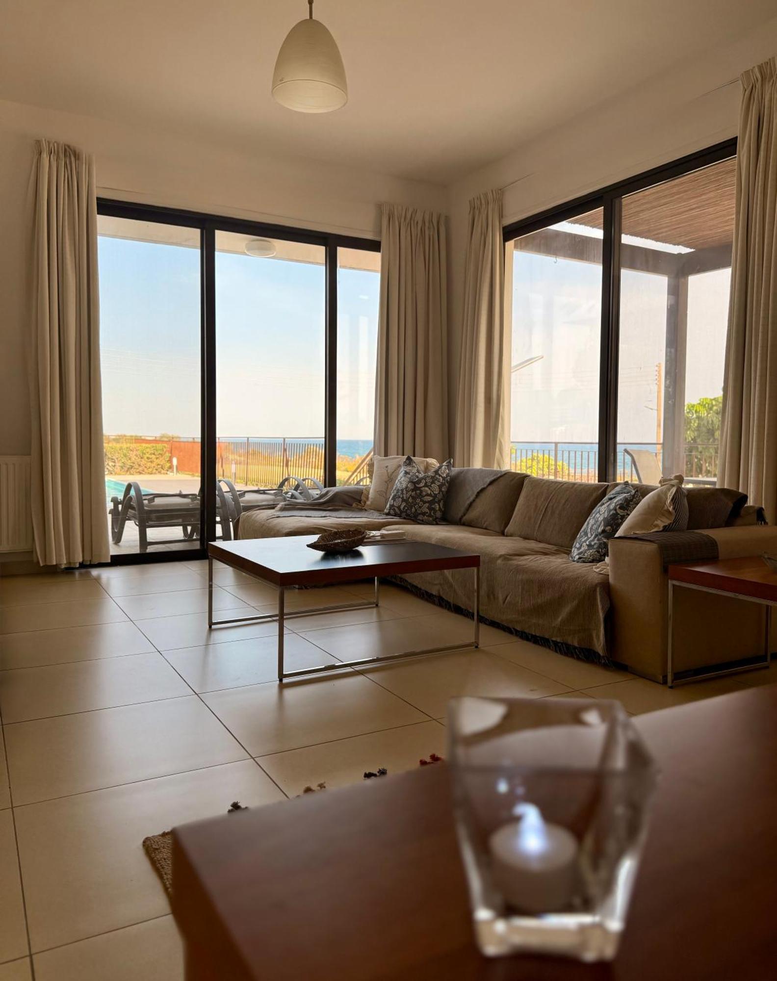 Villa Hera Agios Theodoros Εξωτερικό φωτογραφία